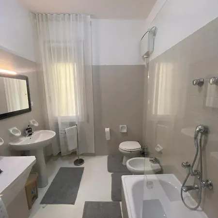 Zola Centro Alojamento de Acomodação e Pequeno-almoço Zola Predosa