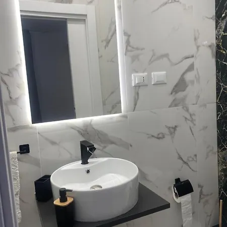 Zola Centro 3* 佐拉普雷多萨